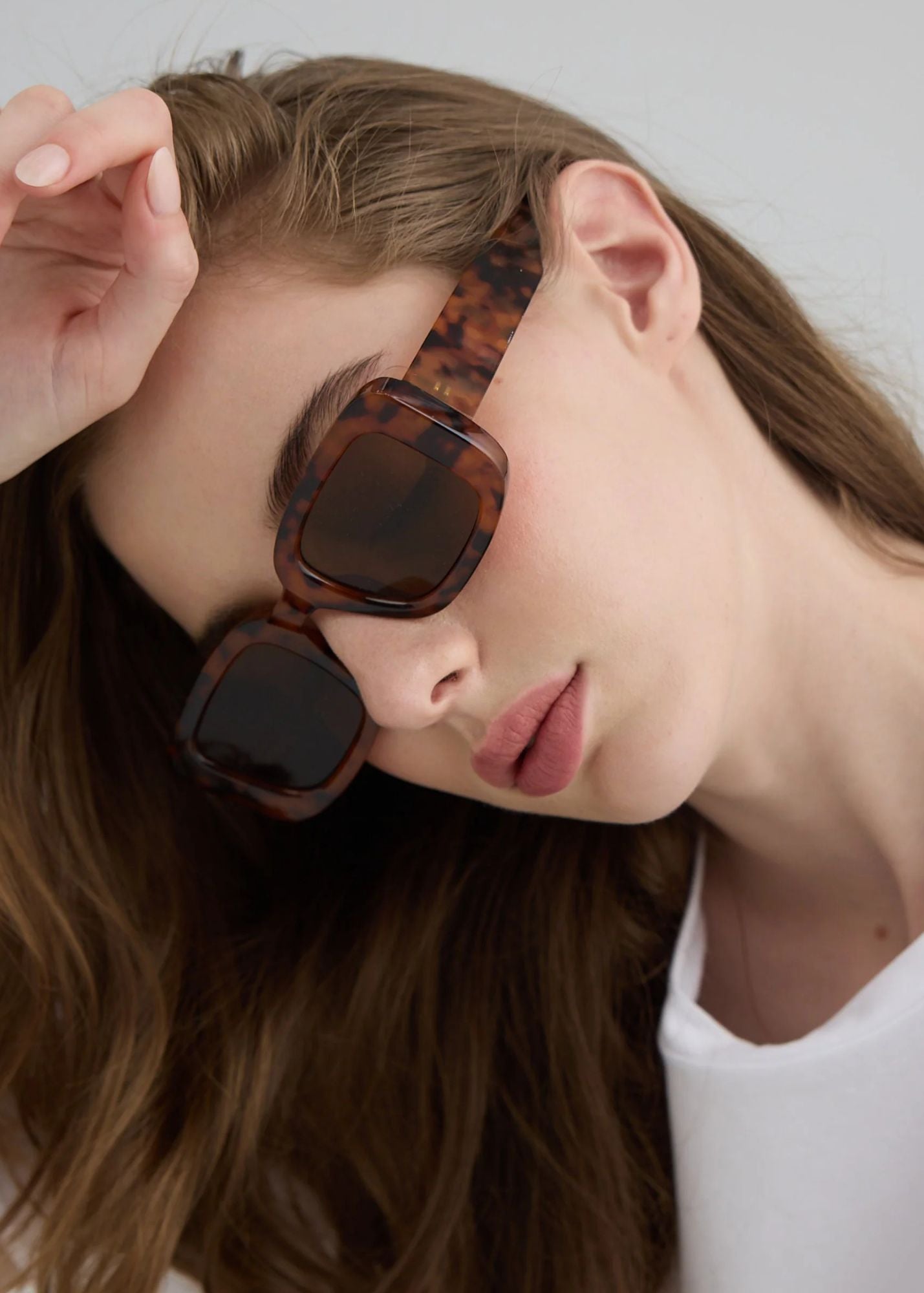 SHILLA Captivated Sunglasses Tortoise Shell
