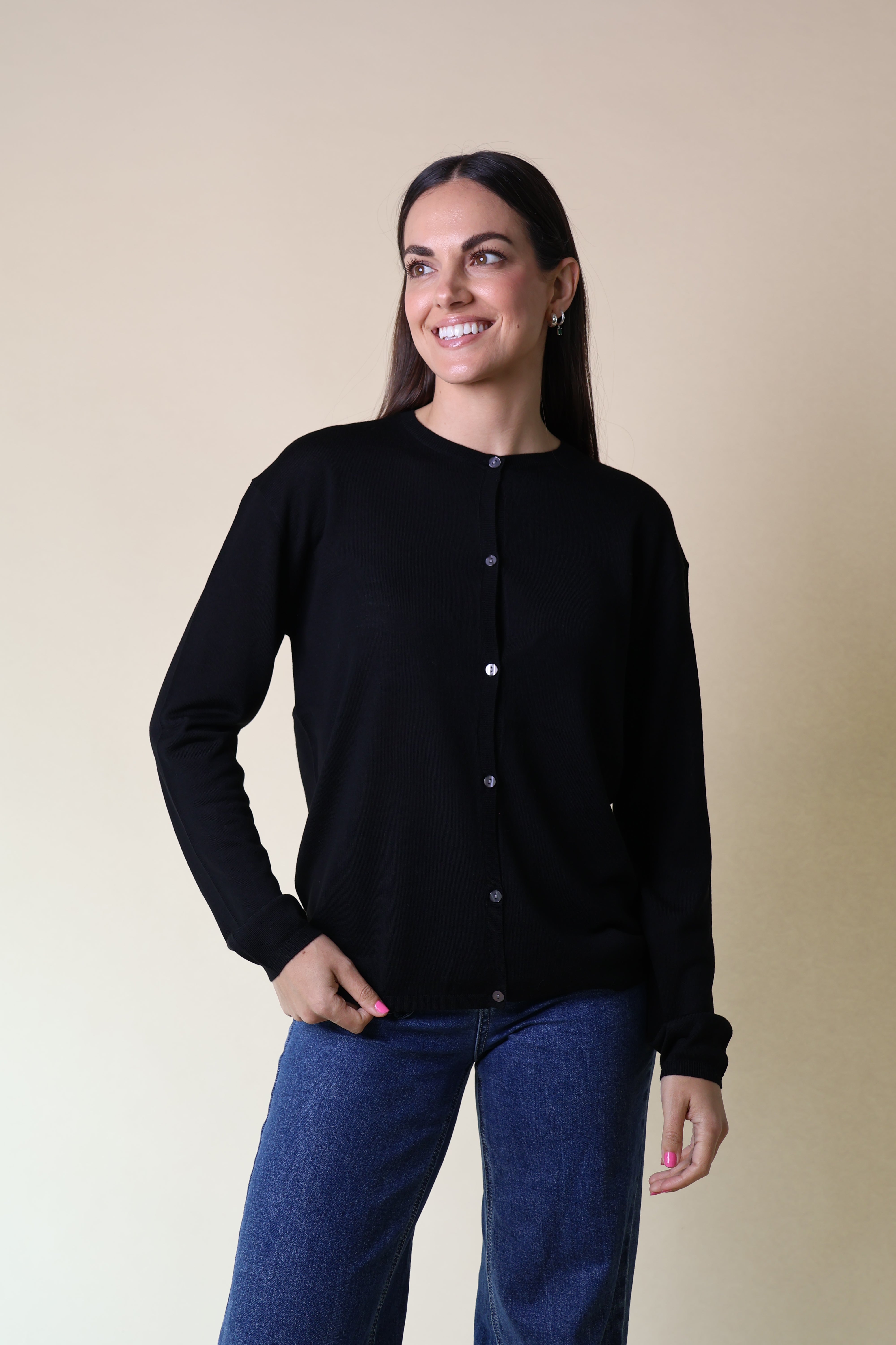 Morganite Cardigan Yarnsmith Black
