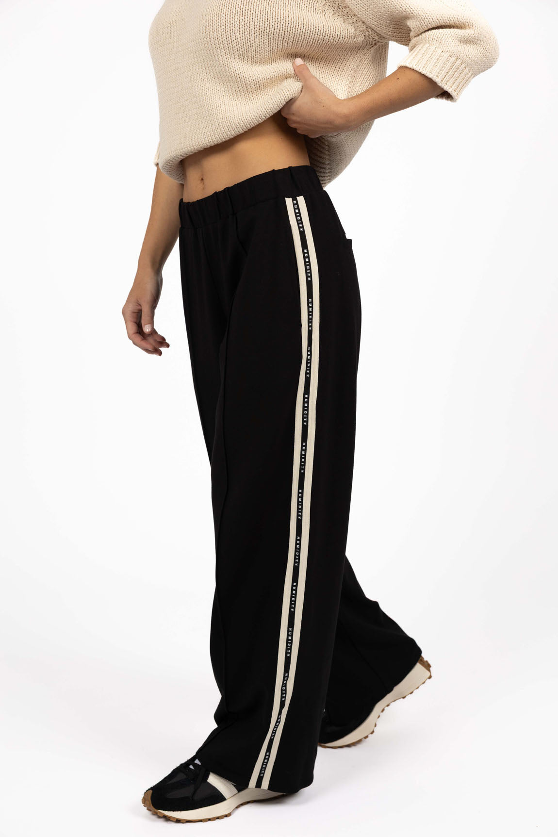 Roca Pant Black Humidity