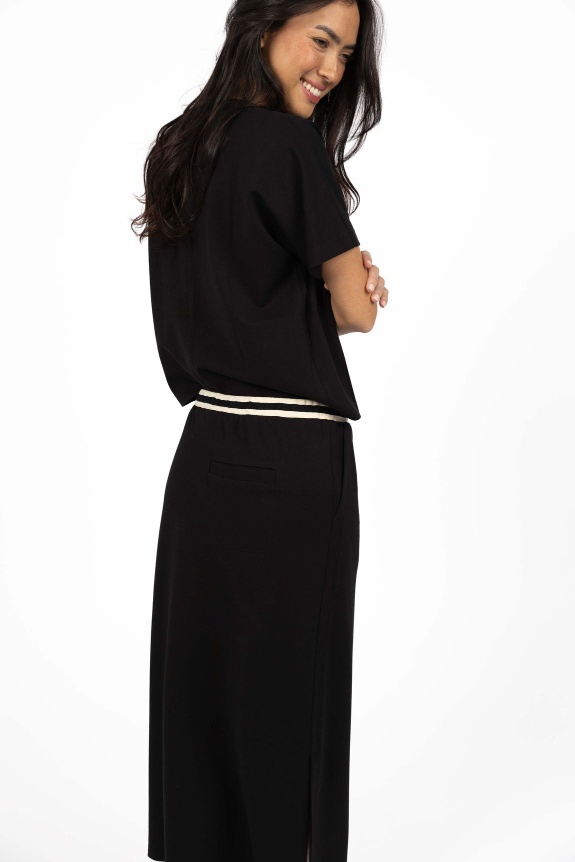 Roca Skirt Black Humidity