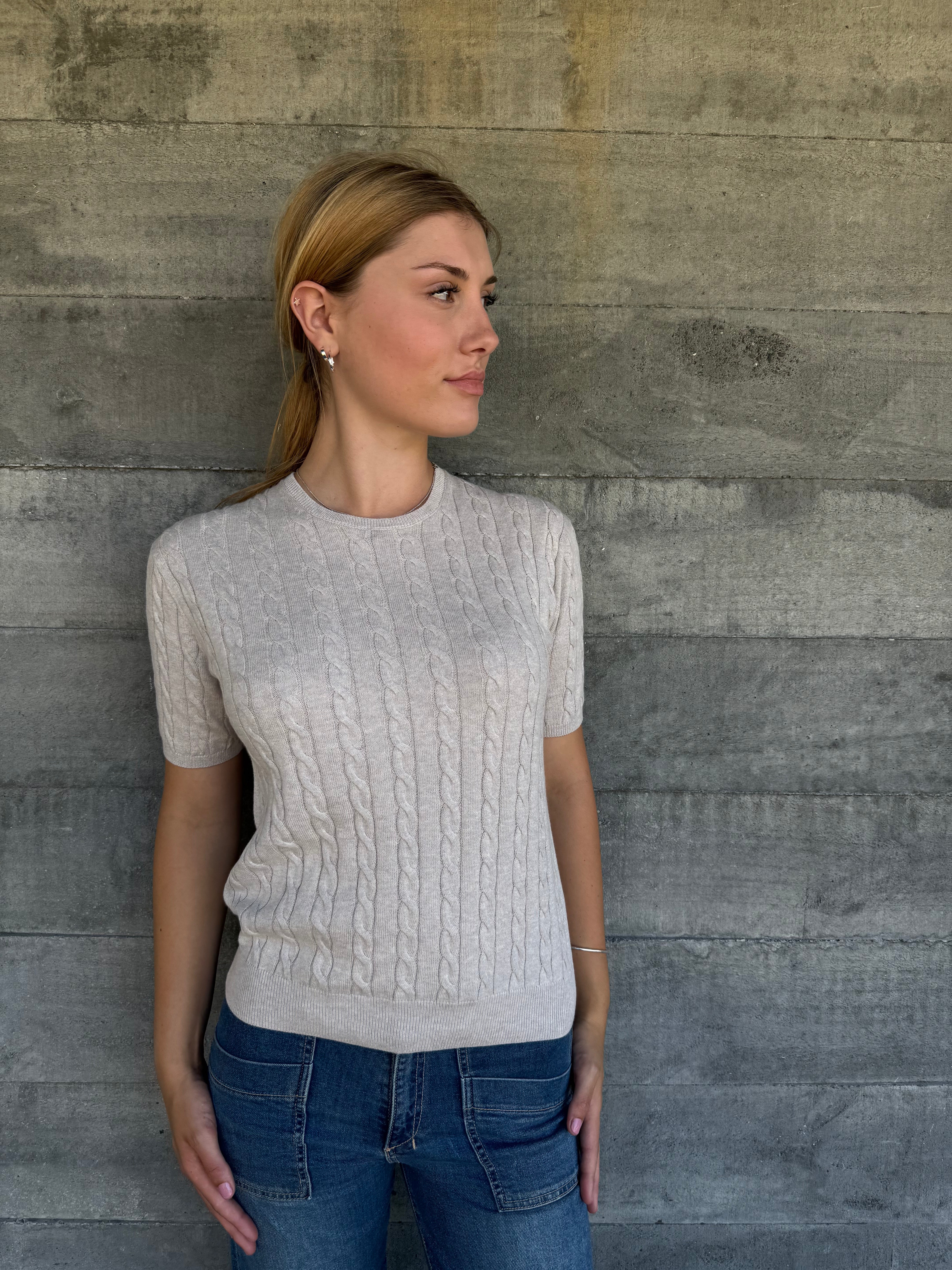 Cable Beryl Yarnsmith Pumice