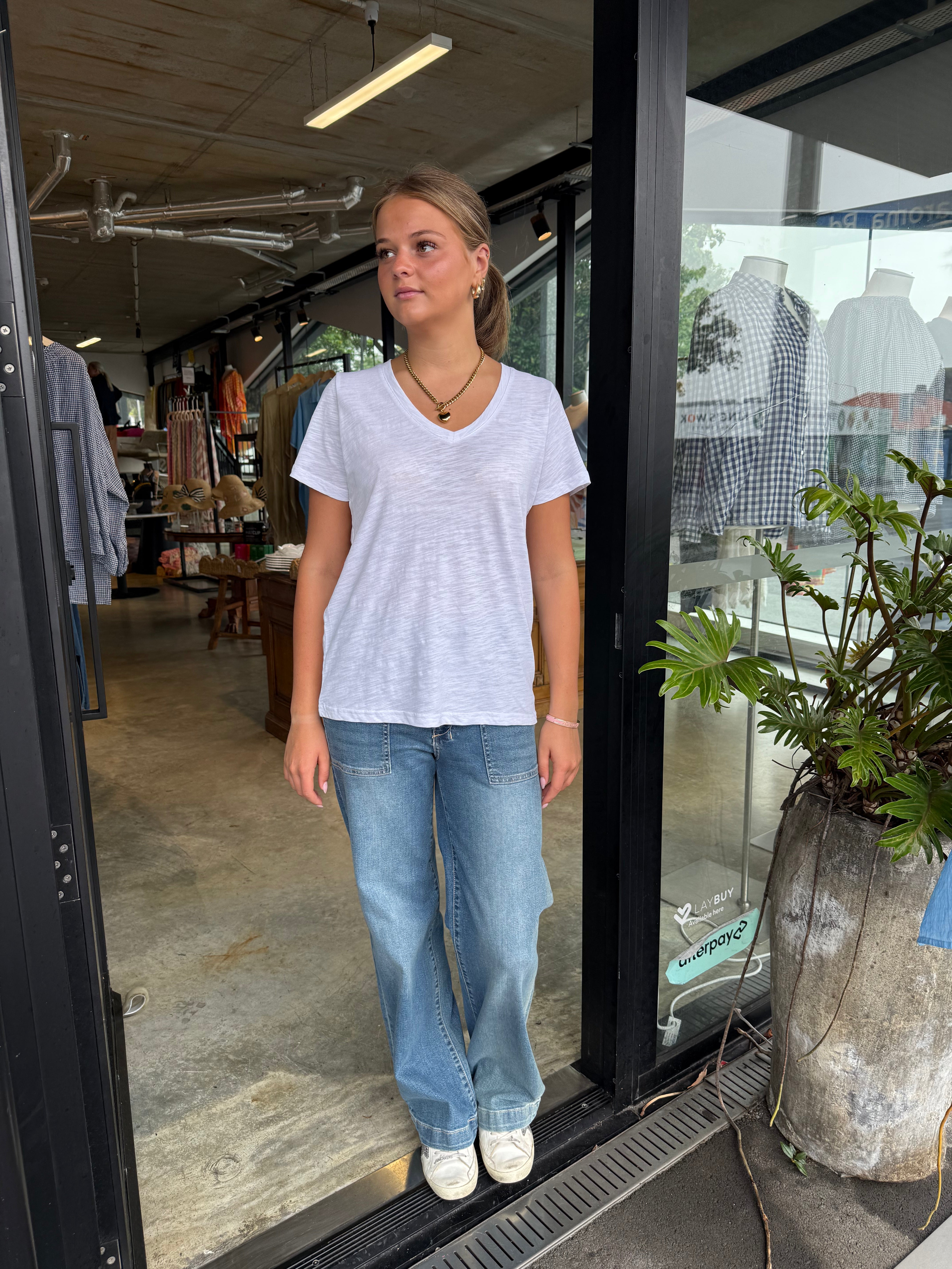 Violette V Neck T Shirt Velveteen Rabbit - White