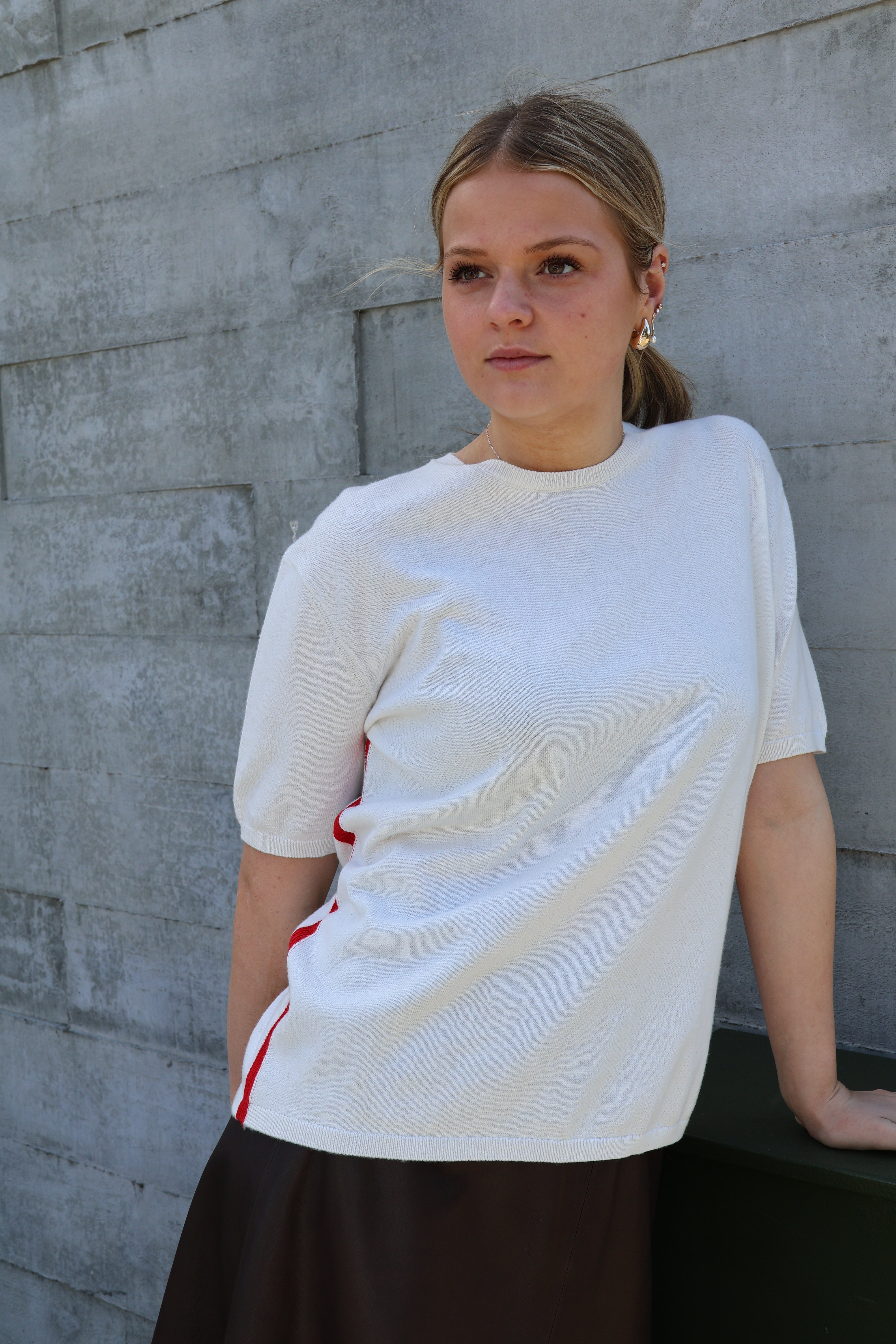 Yarnsmith STRIPE Beryl SS White w, Red