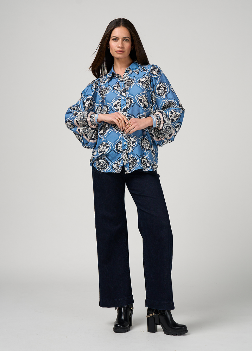 Taj Mahal Shirt Chambray Multi Loobie's Story