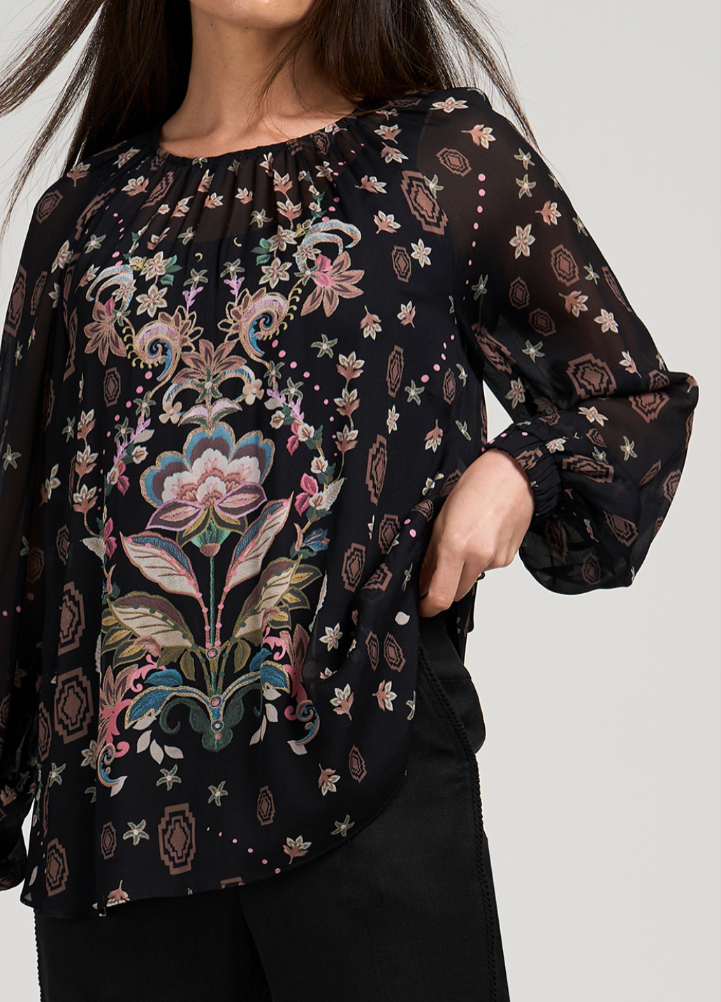 Antoinette Top Black Multi Loobie's Story