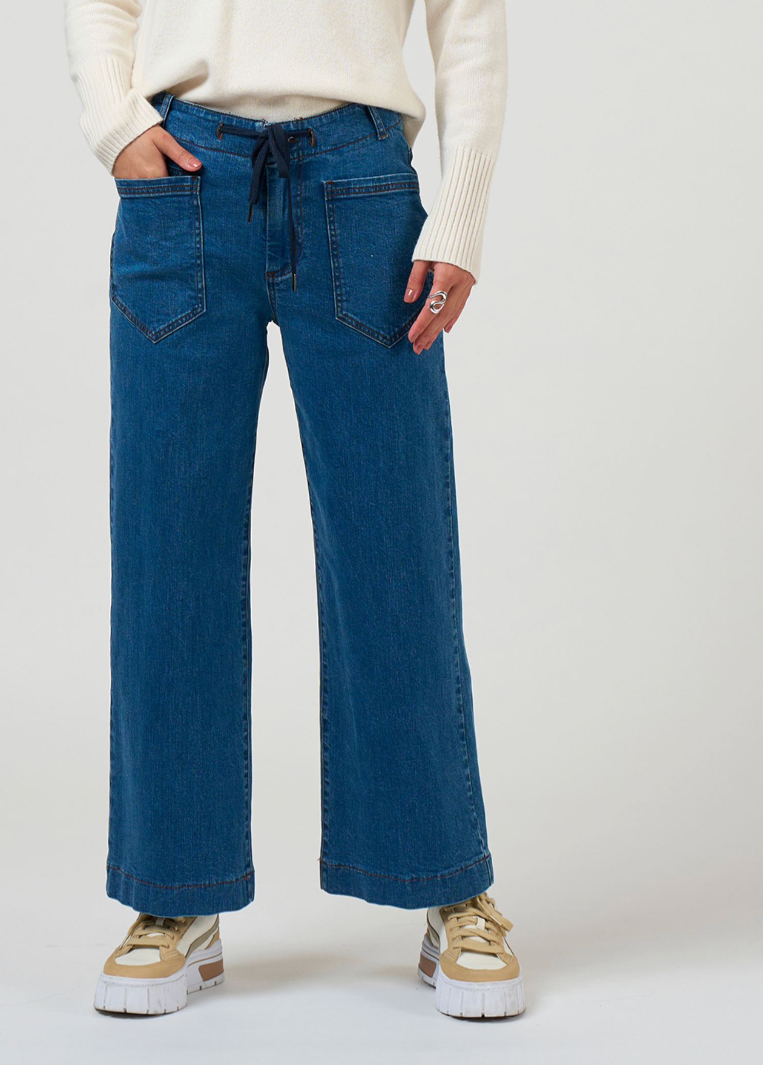 Sunset Jean Mid Wash Madly Sweetly