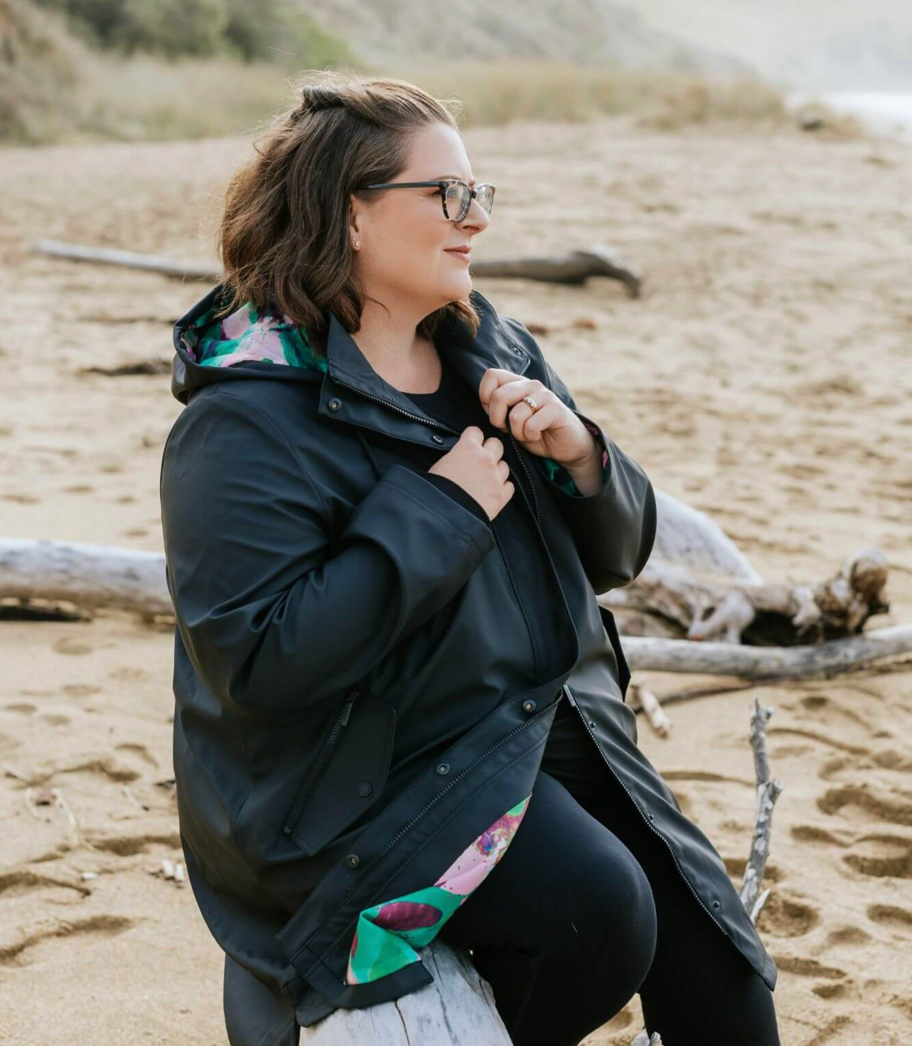 Billie Rain Coat Black Evie Marble Moke