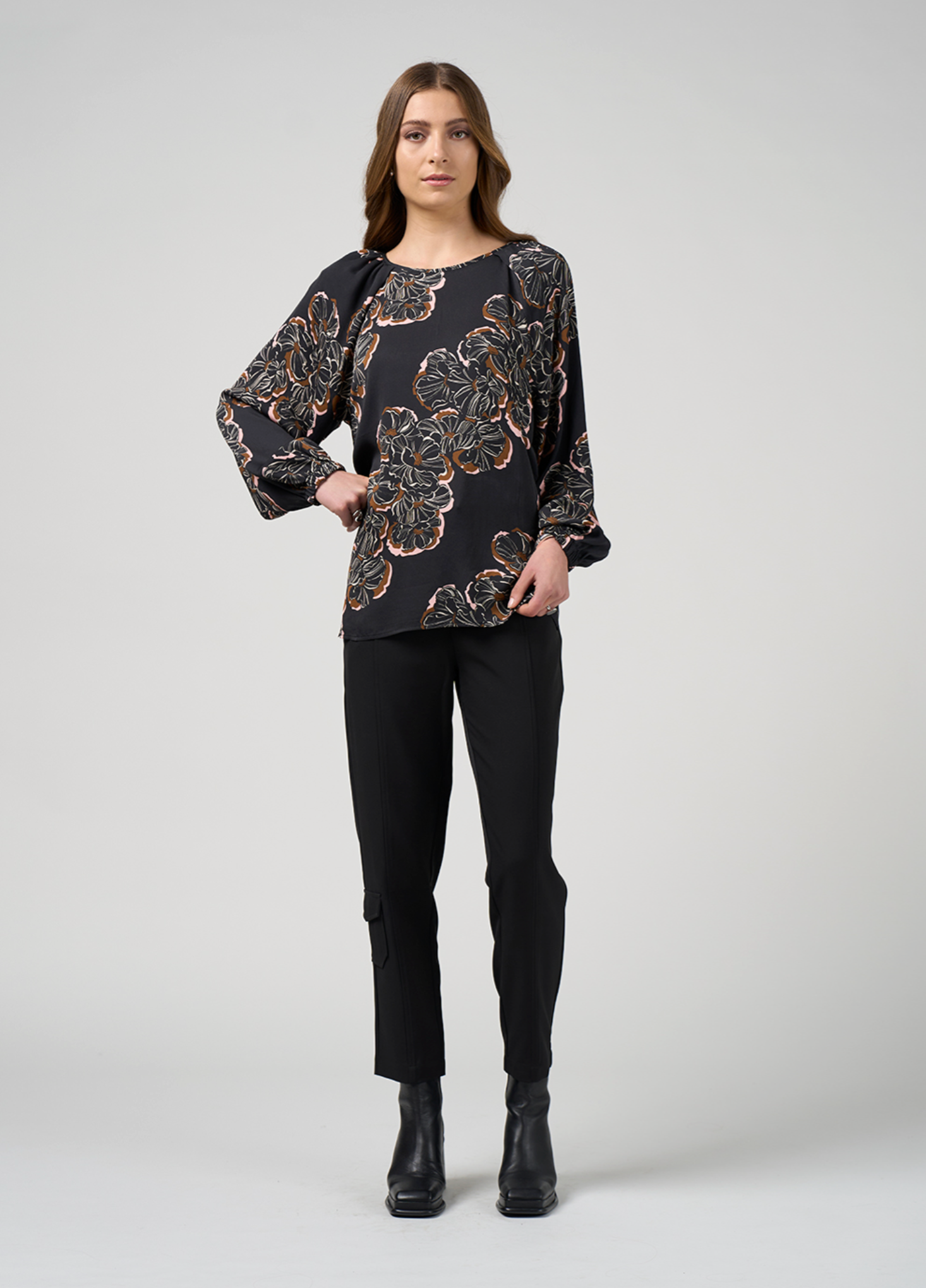 Wood Rose Top Black Multi Madly Sweetly