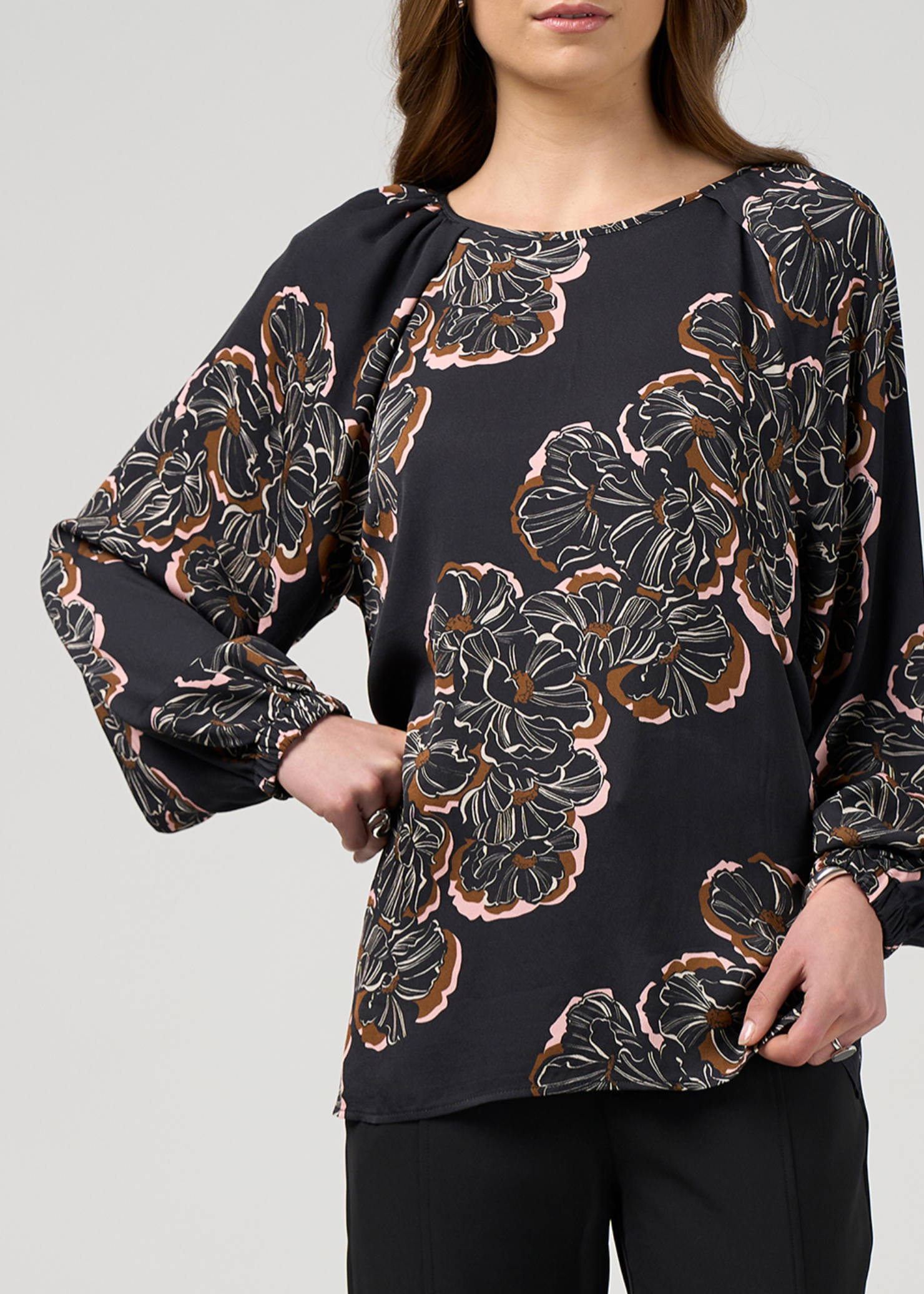 Wood Rose Top Black Multi Madly Sweetly