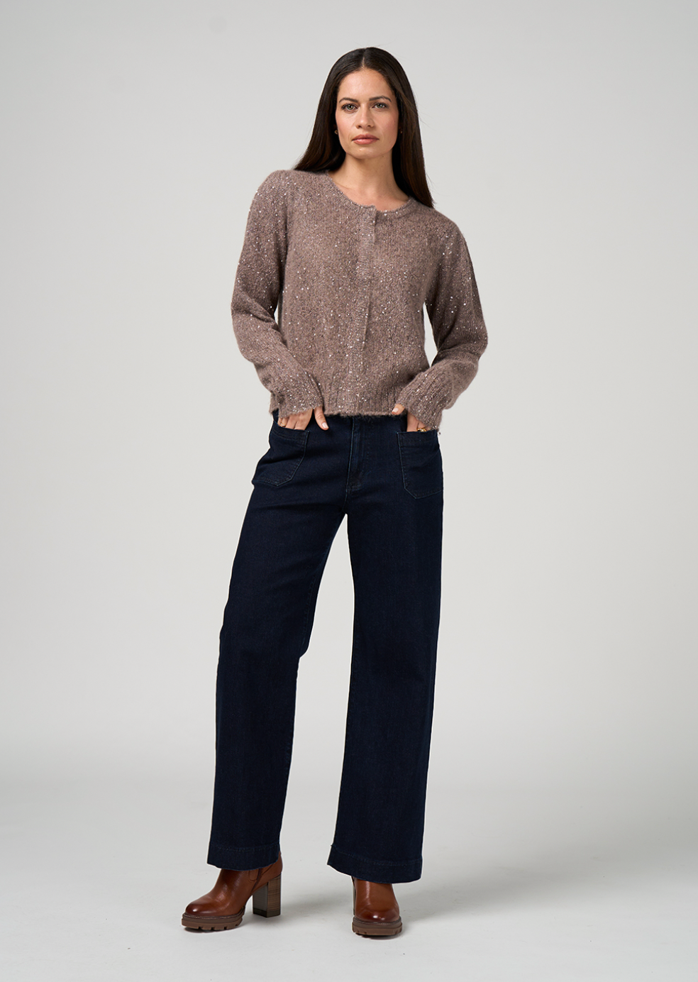 Ritz Cardi Loobie's Story Walnut