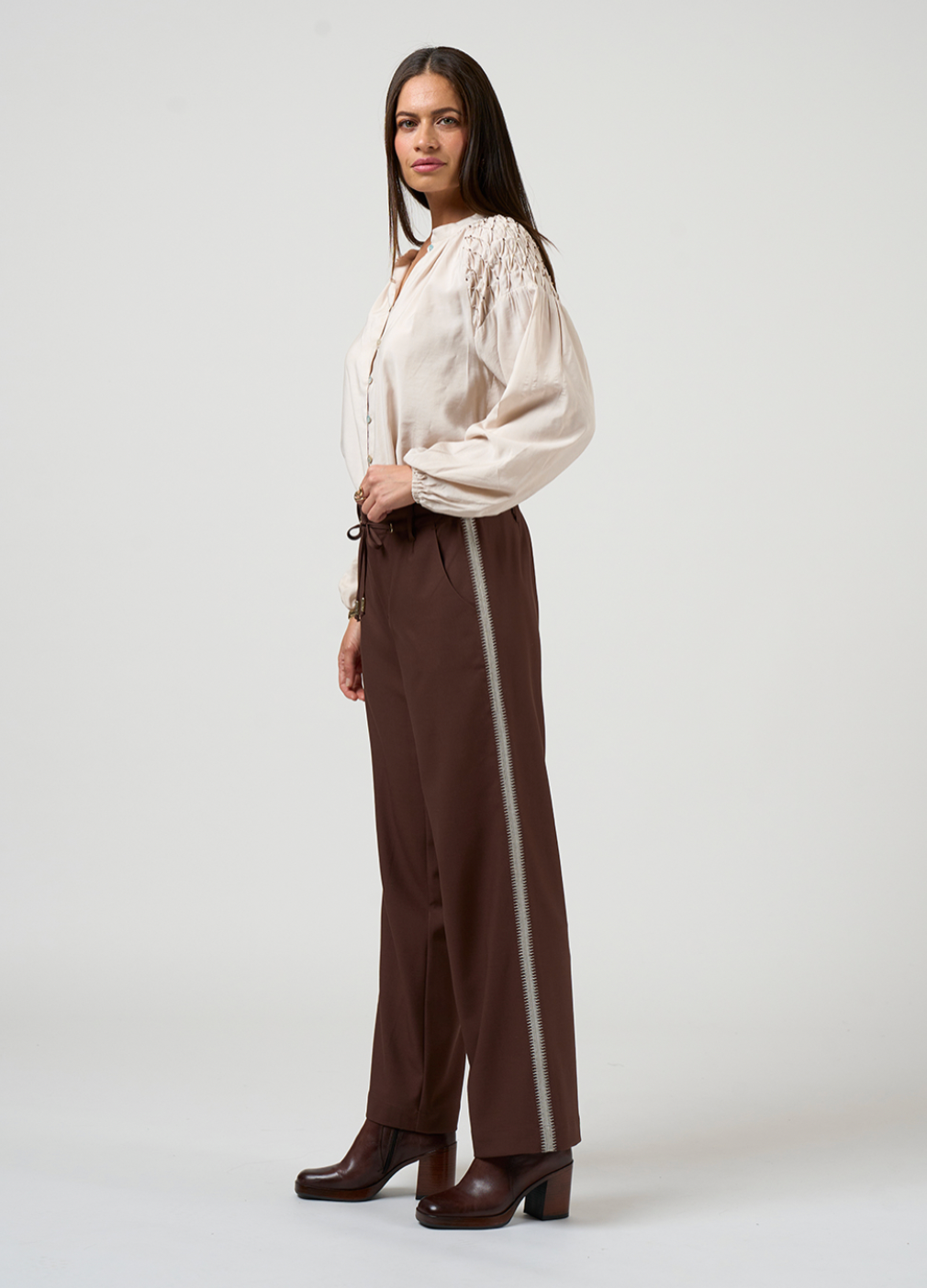 Bespoke Pant Cocoa Loobie's Story