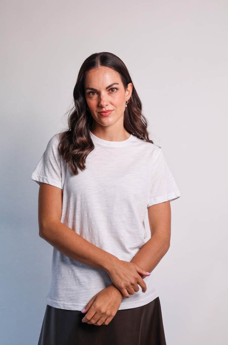 Remy Round Neck T Shirt Velveteen Rabbit - White