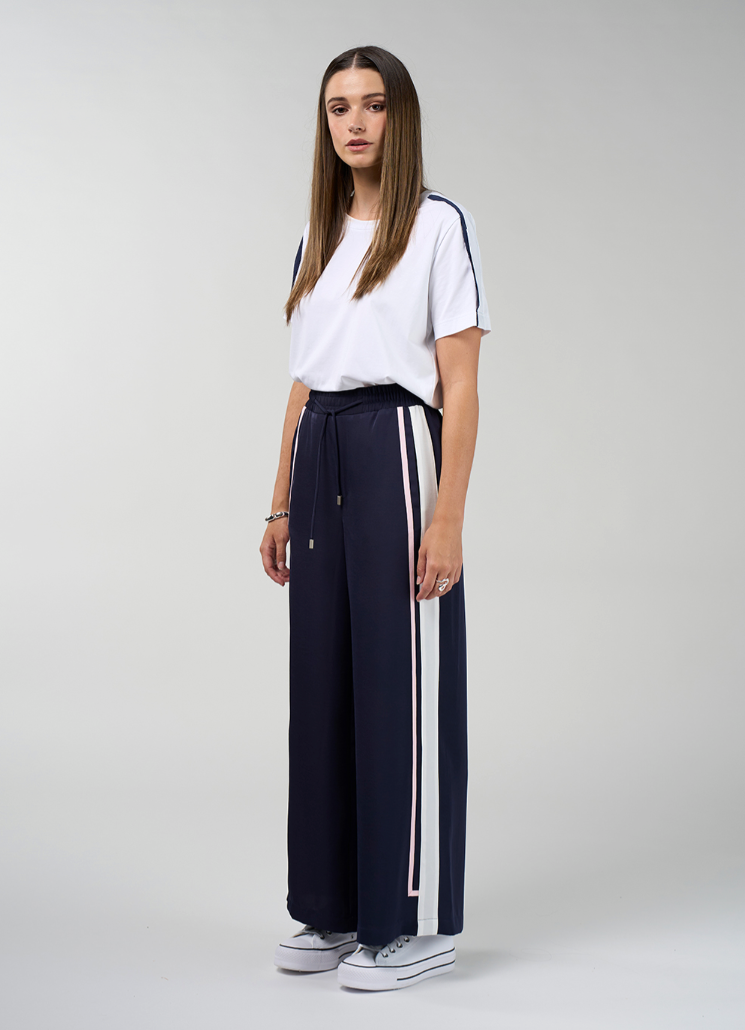 Madly Sweetly Contour Pant - Navy / White