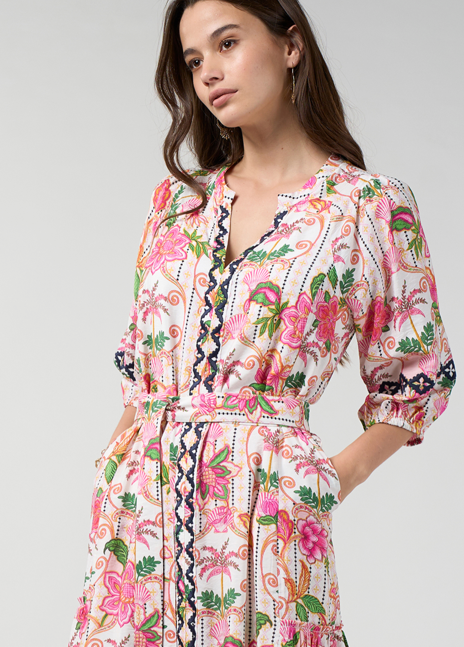 Loobie's Story Kandy Midi Dress - Silk White Multi