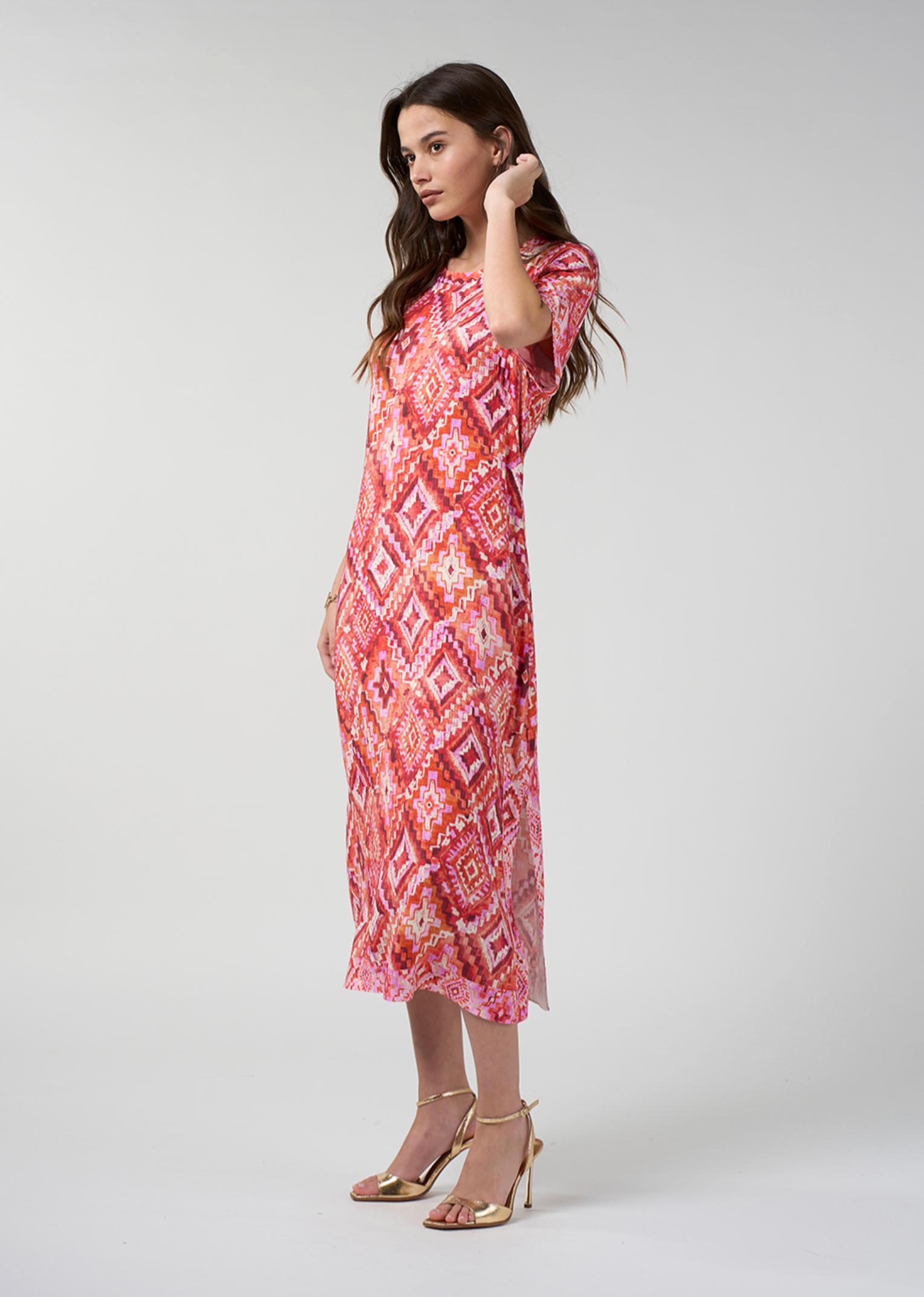 Loobie's Story Sinhala Dress - Coral Multi